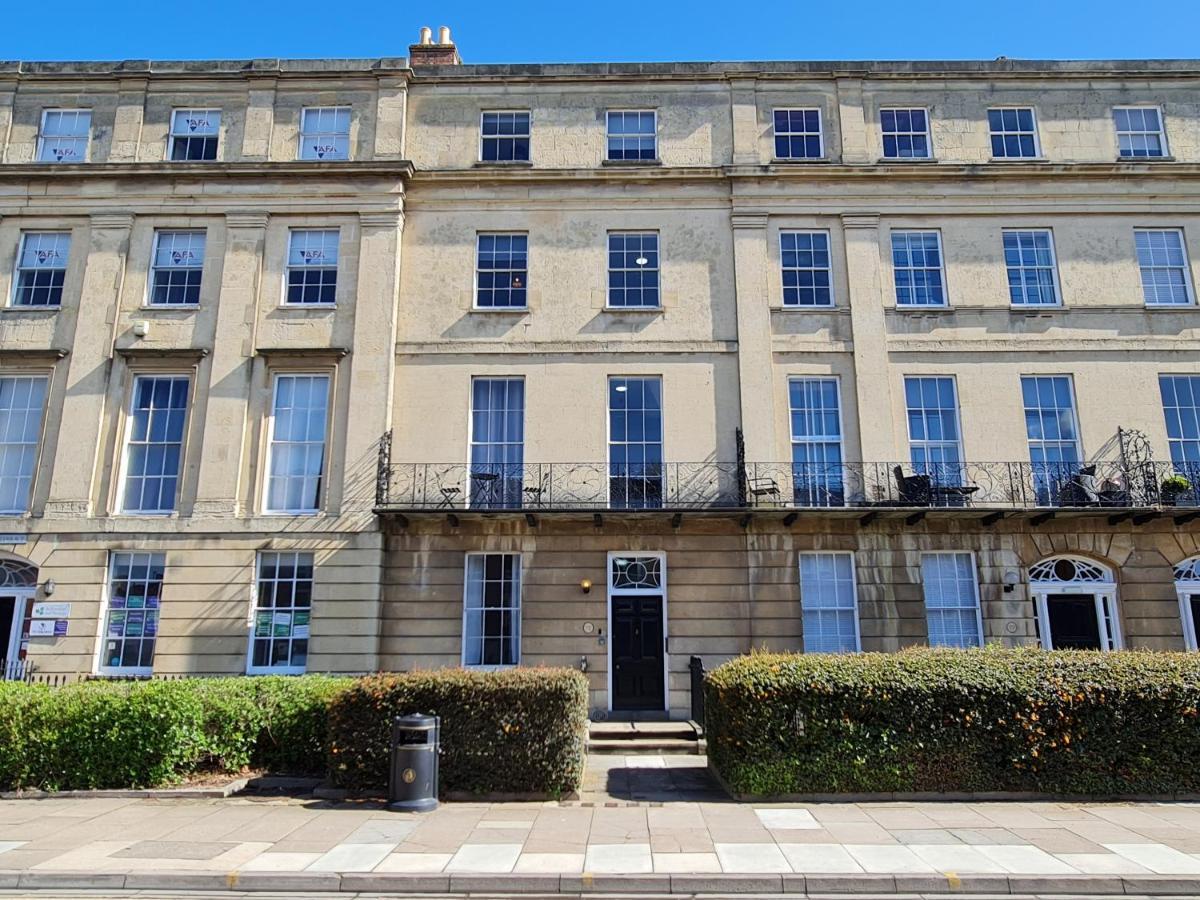 Margaret'S Terrace By Fortuna Property Cheltenham Exterior foto